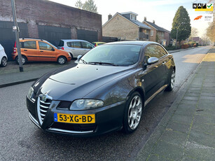 Alfa Romeo GT 2.0 JTS Imola AIRCO,PDC,CRUISE,GT,MET APK !