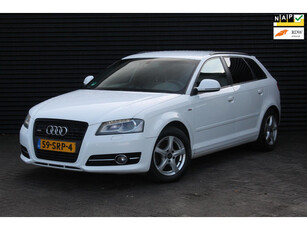 Audi A3 1.4 TFSI Attraction | S-line | Navi | Zwart optiek |