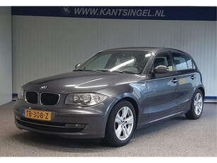 BMW 1-serie 118i Business Line AUTOMAAT/NAVIGATIE