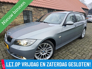 BMW 3-serie Touring 330xi 2x Pano|Aut|Xenon|Youngtimer