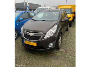 Chevrolet Spark 1.2 16V 5-DEURS AIRCO LEES ADVERTENTIE !!!