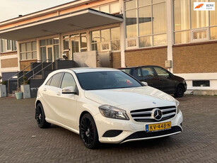 Mercedes-Benz A-klasse 180 Ambition Automaat/Cruise/Navi/Bt