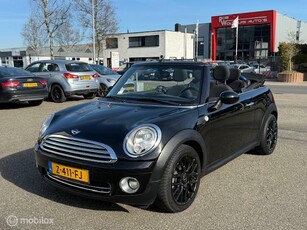 Mini Cabrio 1.6 Cooper Black