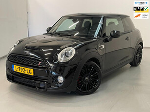 Mini Mini 2.0 Cooper S Chili / Harman / Stoelverwarming