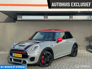 Mini Mini 2.0 John Cooper Works Chil / BTW / Pano / Automaat