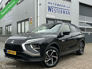 Mitsubishi Eclipse Cross 2.4 PHEV Intense 49dkm Camera Keyless entry/go Carplay 18