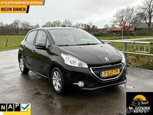 Nette en Goed Onderhouden Peugeot 208 Access 5 Deurs Airco