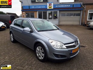 Opel Astra 1.6 Cosmo AIRCO ECC/LEDER/LMV/PDC/NAVI/TREKHAAK/CRUISE/RADIO CD