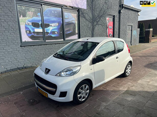 Peugeot 107 1.0-12V XR nap nederlands auto