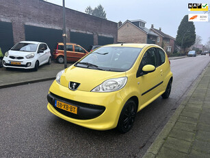 Peugeot 107 1.0-12V XS AIRCO,ELEKT PAKKET,CENTRALE DEURVERGRENDELING, NIEUWE APK !