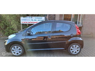 Peugeot 107 1.0-12V XS VAN 1E EIGENAAR-ORG.HOLLANDSE-AIRCO