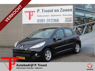 Peugeot 207 1.4 VTi Style Airco/Cruise control/Elektrische ramen/Elektrisch verstelbare spiegels/Trekhaak/Radio/Bluetooth/Lichtmetalen velge