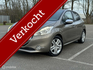 Peugeot 208 1.2 VTi Urban Soul, 5-DEURS, AIRCO