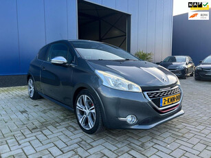 Peugeot 208 1.6 THP GTi / NAP / 200PK / PANO / NAVI / PDC / LEDER / CLIMATE CONTROL / NIEUWE APK