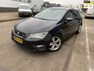 Seat Leon ST 1.4 TSI X-PERIENCE/FR pakket/5drs/1e EIG/ NEW dealeronderhoudenAPK// cruise control/ stoelverwarming/ parkeersensoren