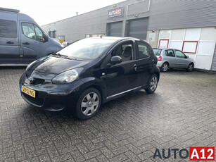 Toyota Aygo 1.0-12V Sport