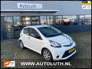 Toyota Aygo 1.0 VVT-i Comfort/ 5 drs / Airco