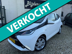 Toyota Aygo 1.0 VVT-i x-cite 5Deurs | Airco | Camera | Bluetooth | LM Velgen