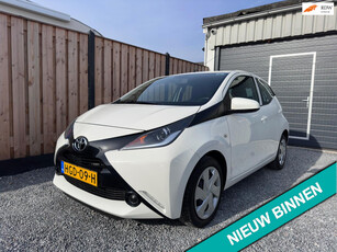 Toyota Aygo 1.0 VVT-i x-play Eerste eigenaar | Airco | APK