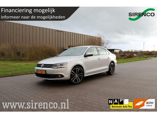 Volkswagen Jetta 1.2 TSI Comfortline navigatie bluetooth trekhaak nette goed onderhouden