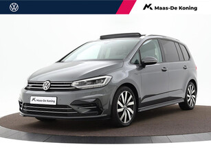 Volkswagen Touran 1.5 TSI 150pk DSG Highline 7p. · Panoramadak · Camera · Side Assist · Inklap Trekhaak · R-Line Exterieur · Keyless · Stoelverwarming · 18