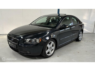 Volvo S40 2.5 T5 Summum LEER / XENON / SCHUIFDAK