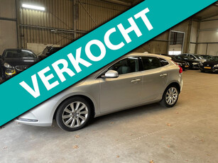 Volvo V40 1.6 D2 Momentum