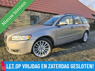 Volvo V50 2.4i Edition II nette auto!