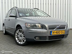 Volvo V50 2.5 T5 Momentum | Aut | Pano | 220pk | Youngtimer | Trekhaak | Onderhoudshistorie |