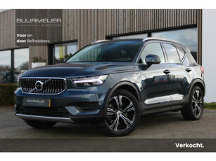 Volvo XC40 1.5 T5 Twin Engine Inscription - Semi elektrische trekhaak - Stoelverwarming - Lederen interieur - Adaptieve cruise control incl. BLIS - Standkachel met timer - Parkeercamera - Parkeersensoren - Apple Android CarPlay - Dealer onderhouden -