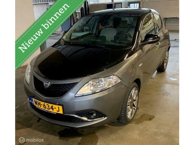 Lancia Ypsilon 1.2 Platinum