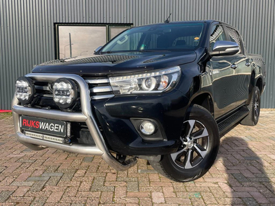 Toyota HiLux 2.4 D-4D-F Executive MARGE grijs kenteken 5P