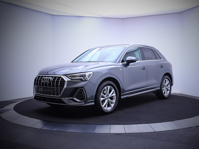 AUDI Q3 35TFSI S-Tr. S-LINE NAVI/LED/LEER/TREKH. WEGKL./18