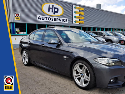 BMW 5-SERIE 520i High Executive