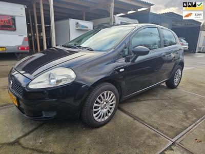 Fiat Grande Punto 1.3 JTD Active *apk:02-2025*