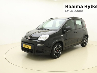 Fiat Panda 1.0 Hybrid City Life | Navigatie via Apple Carplay | DAB Radio | Dakrails | Hoge instap | Zuinige motor