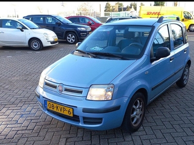 Fiat Panda 1.2 Active Italia 150 pakket Airco Nieuwe APK! Trekhaak! Mooi!