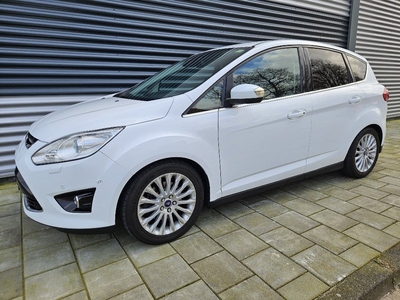 Ford C-MAX 1.6 EcoBoost Titanium Clima, Navigatie camera ,pdc ,trekhaak nieuwstaat