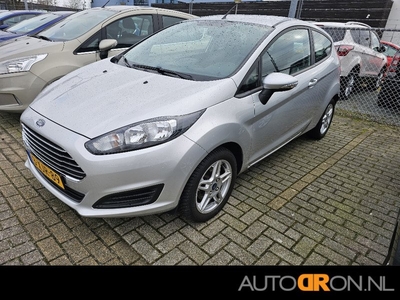 Ford Fiesta 1.0 Style Navigatie LM Dealer onderhouden