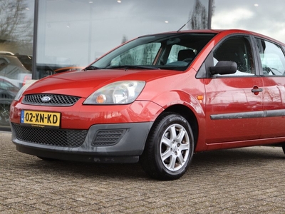 Ford Fiesta 1.4-16V *AUTOMAAT* 5DRS | NAP | LMV