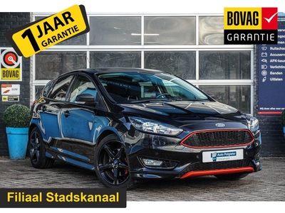 Ford Focus 1.5 Black Edition | RS uitlaat | Carbon | Navigatie | Cruise control | Airco | 12 Maand BOVAG garantie