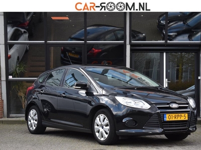 Ford Focus 1.6 TI-VCT Trend Navi 5drs Airco trekhaak