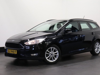 Ford FOCUS Wagon 1.0 - Airco - Navi - Cruise - € 9.750,- Marge