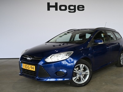 Ford FOCUS Wagon 1.0 EcoBoost Edition Airco Cruise control Navigatie PDC Licht metaal Trekhaak Inruil mogelijk