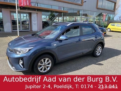 Kia Stonic 1.0 T-GDI MHEV DynamicLine Hoge instap , Velgen , Navigatie , Camera , Climate & Cruise controle , tot 7 jaar fab garantie