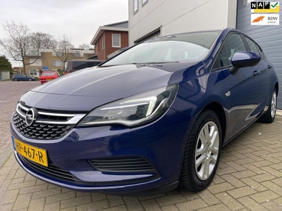 Opel Astra 1.0 Edition/Airco/Cruise-c/PDC/Dealer onderhouden/Bluetooth