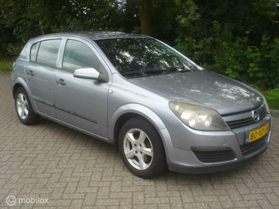 Opel Astra 1.6 i 16V Airco - Cruise Motor rookt. APK 4-2024