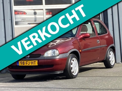 Opel Corsa 1.2i-16V Strada Automaat 60.000km Apk 29-03-2025