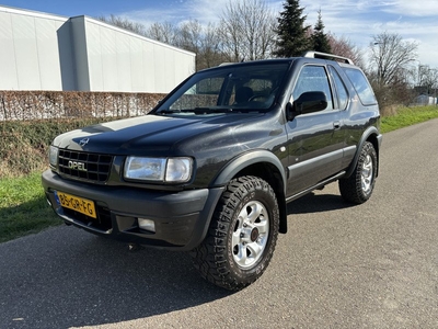 Opel Frontera 2.2i RS / AIRCO / 195dkm! NAP! / 4x4 / 4WD