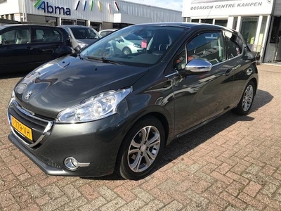 Peugeot 208 1.6 VTE Silver Line